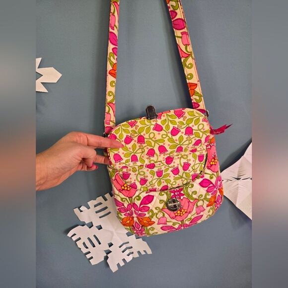 Vera Bradley Handbags - Vera Bradley Vibrant Pink & Orange Floral Quilted Crossbody Purse w/wallet